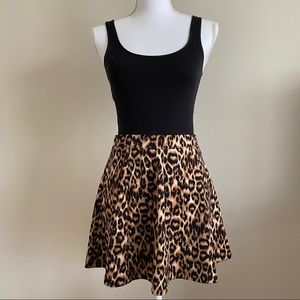 Forever21 Leopard/Cheetah Scuba Skater Mini Skirt